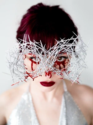 Thorn Glasses